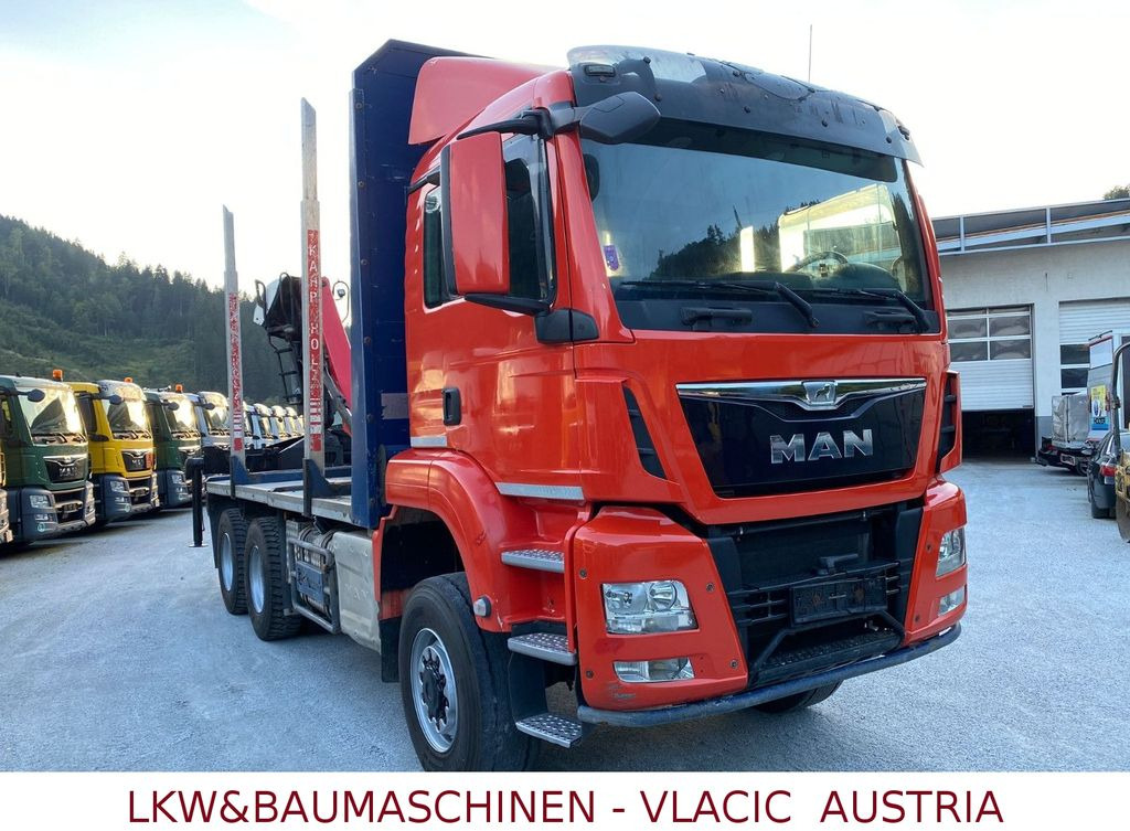 MAN TGS Holztransporter mit Kran Palfinger MAN TGS 33.480 6x6Holztransporter mit Kran Palfinger - Holztransporter, Autokran: das Bild 2 MAN TGS Holztransporter mit Kran Palfinger MAN TGS 33.480 6x6Holztransporter mit Kran Palfinger - Holztransporter, Autokran: das Bild 2
