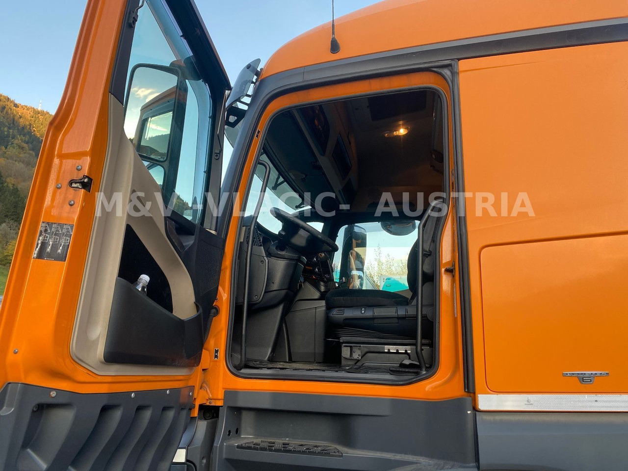 Mercedes-Benz 2542 - Containerwagen/ Wechselfahrgestell LKW: das Bild 3 Mercedes-Benz 2542 - Containerwagen/ Wechselfahrgestell LKW: das Bild 3