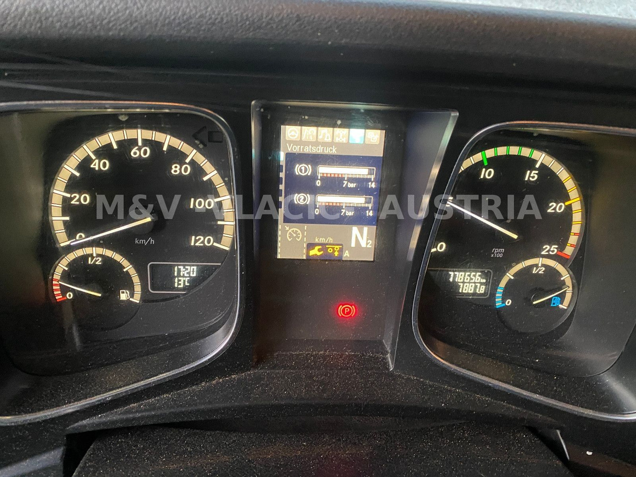 Mercedes-Benz 2542 - Containerwagen/ Wechselfahrgestell LKW: das Bild 5 Mercedes-Benz 2542 - Containerwagen/ Wechselfahrgestell LKW: das Bild 5