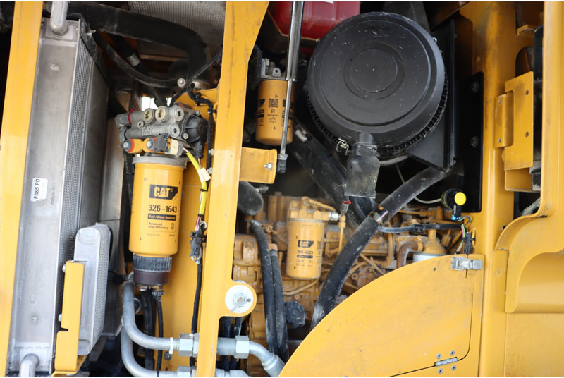 Radlader Caterpillar 928H: das Bild 9