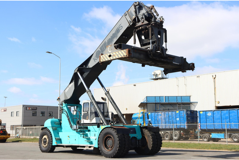 KONECRANES 4542TB5 - Reach stacker: das Bild 1 KONECRANES 4542TB5 - Reach stacker: das Bild 1