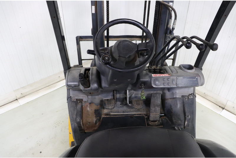 Komatsu FD18T-20 - Dieselstapler: das Bild 2 Komatsu FD18T-20 - Dieselstapler: das Bild 2