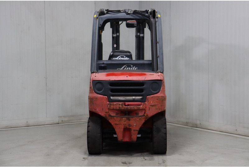 Linde H25D-02 - Dieselstapler: das Bild 3 Linde H25D-02 - Dieselstapler: das Bild 3