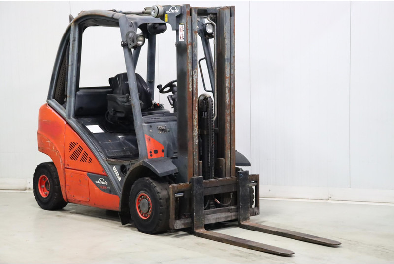 Linde H25D-02 - Dieselstapler: das Bild 1 Linde H25D-02 - Dieselstapler: das Bild 1