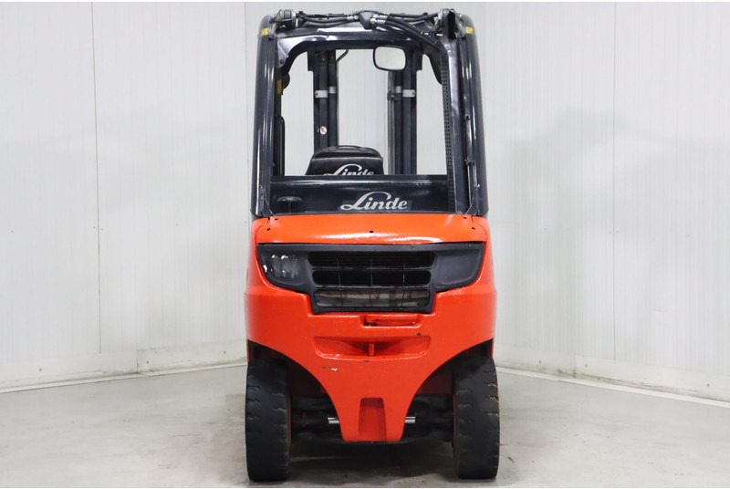 Linde H25D-02 - Dieselstapler: das Bild 5 Linde H25D-02 - Dieselstapler: das Bild 5