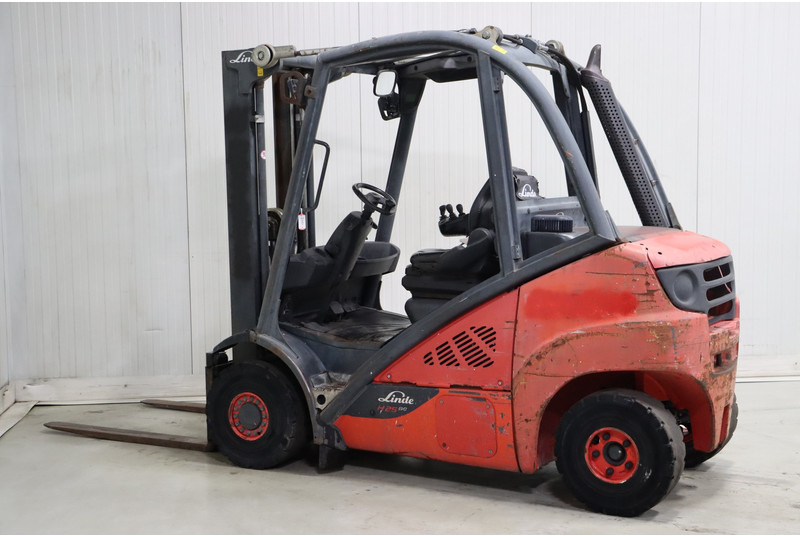 Linde H25D-02 - Dieselstapler: das Bild 2 Linde H25D-02 - Dieselstapler: das Bild 2