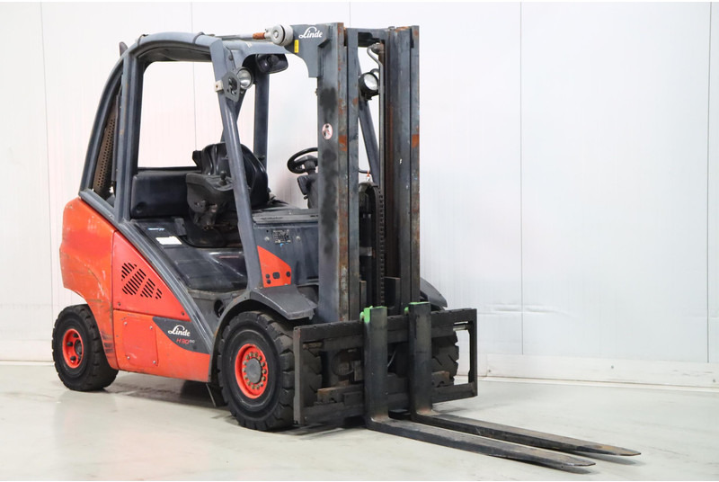 Linde H30D-02 - Dieselstapler: das Bild 1 Linde H30D-02 - Dieselstapler: das Bild 1