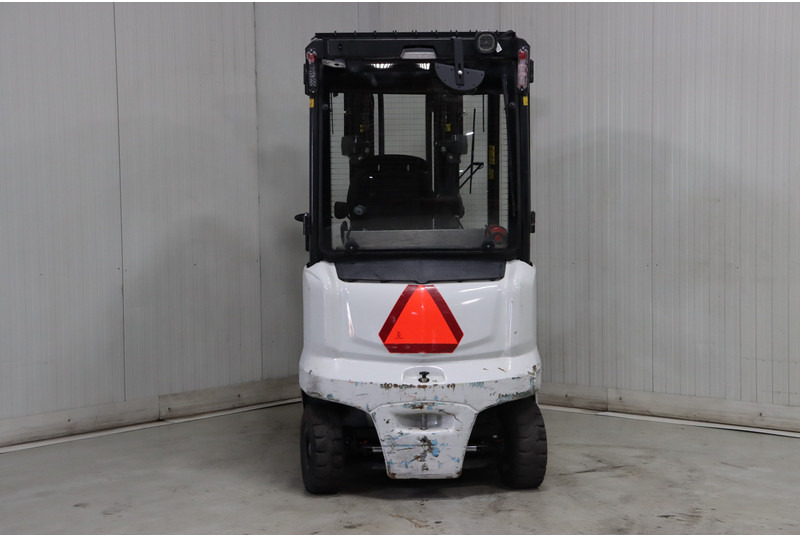 UniCarriers MX35L - Elektrostapler: das Bild 5 UniCarriers MX35L - Elektrostapler: das Bild 5
