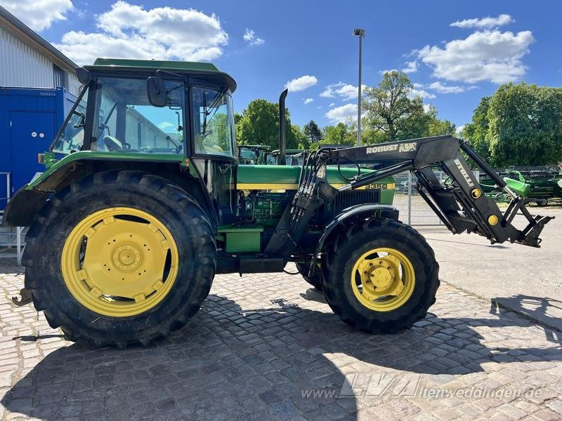 John Deere 3350 - Traktor: das Bild 3 John Deere 3350 - Traktor: das Bild 3