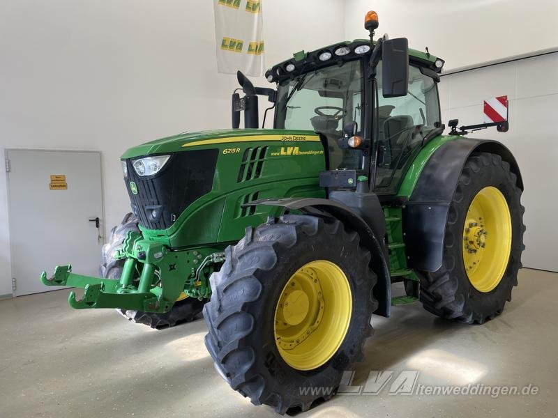 John Deere 6215R - Traktor: das Bild 3 John Deere 6215R - Traktor: das Bild 3