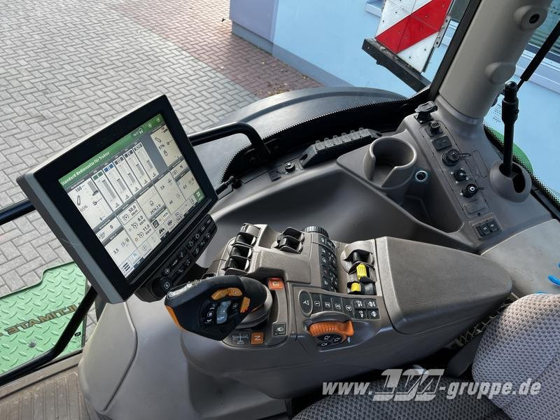 Traktor John Deere 6250R ULTIMATE CommandPro: das Bild 12