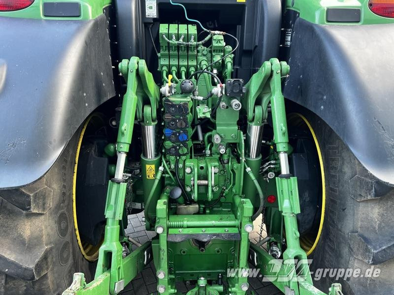 Traktor John Deere 6250R ULTIMATE CommandPro: das Bild 9