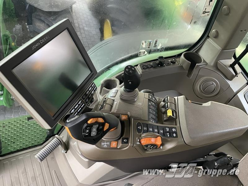 John Deere 7R 310 - Traktor: das Bild 4 John Deere 7R 310 - Traktor: das Bild 4