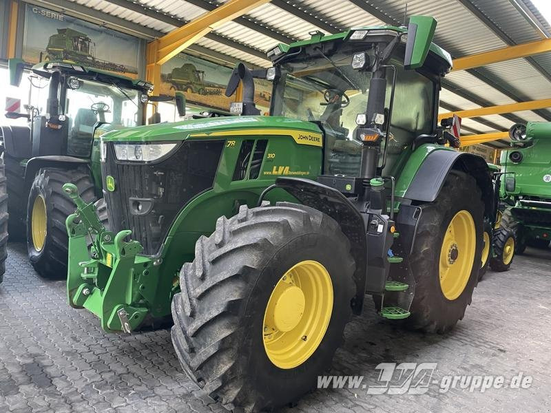 John Deere 7R 310 - Traktor: das Bild 1 John Deere 7R 310 - Traktor: das Bild 1
