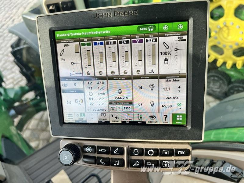 Traktor John Deere 8295R: das Bild 11 Traktor John Deere 8295R: das Bild 11