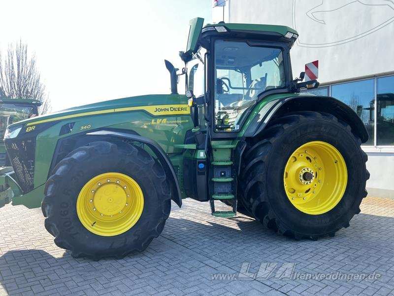 John Deere 8R 340 - Traktor: das Bild 5 John Deere 8R 340 - Traktor: das Bild 5