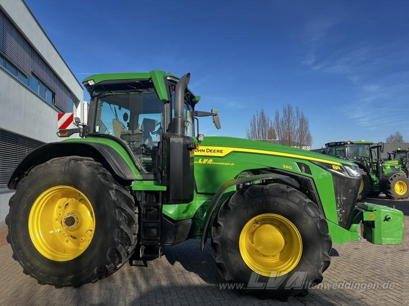 John Deere 8R 340 - Traktor: das Bild 4 John Deere 8R 340 - Traktor: das Bild 4