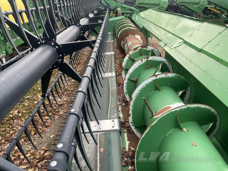 John Deere T670 i - Mähdrescher: das Bild 5 John Deere T670 i - Mähdrescher: das Bild 5