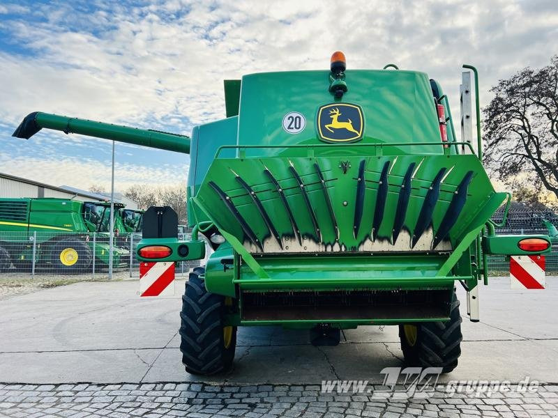 John Deere W660 - Mähdrescher: das Bild 5 John Deere W660 - Mähdrescher: das Bild 5