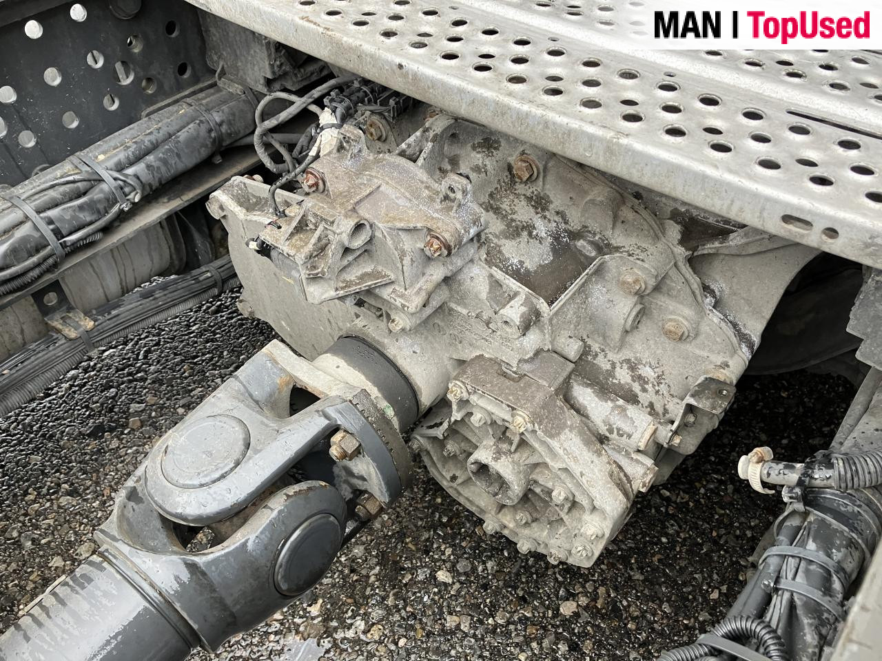 MERCEDES-BENZ ACTROS 1845 Lowdeck LSnRL - Sattelzugmaschine: das Bild 3 MERCEDES-BENZ ACTROS 1845 Lowdeck LSnRL - Sattelzugmaschine: das Bild 3
