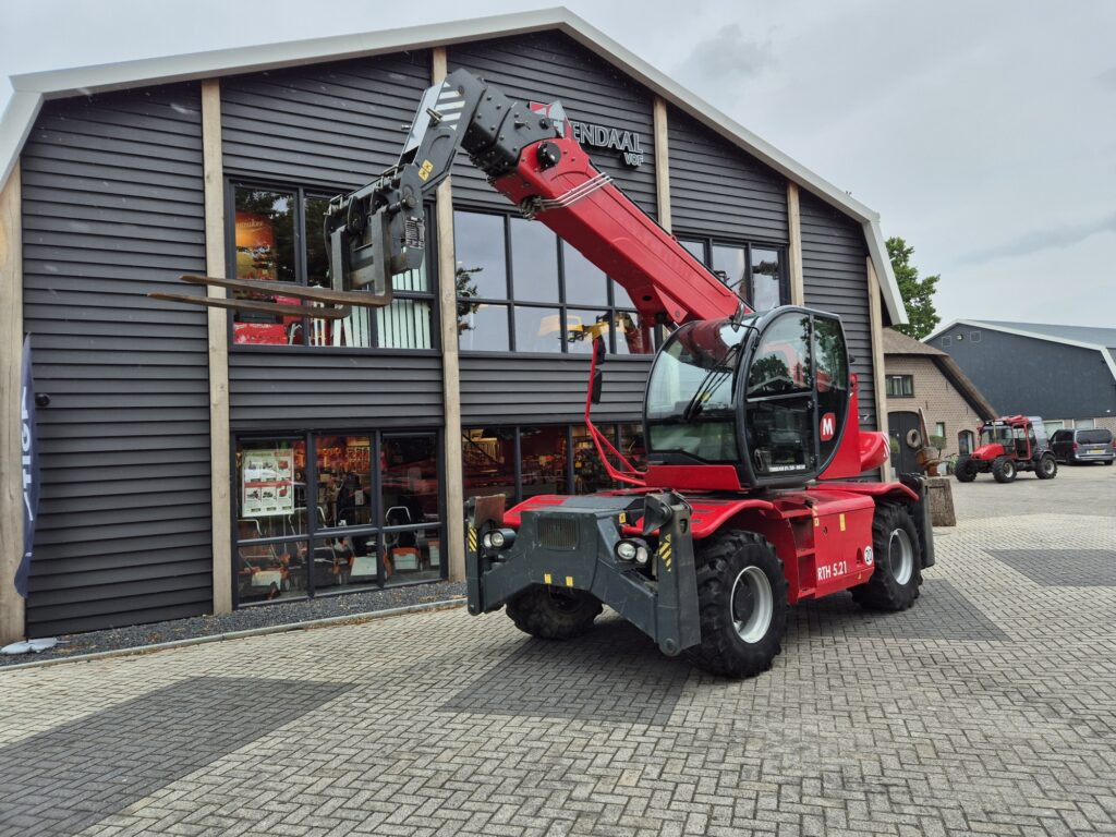MAGNI RTH 5.21 – D/D - Teleskoplader: das Bild 2 MAGNI RTH 5.21 – D/D - Teleskoplader: das Bild 2