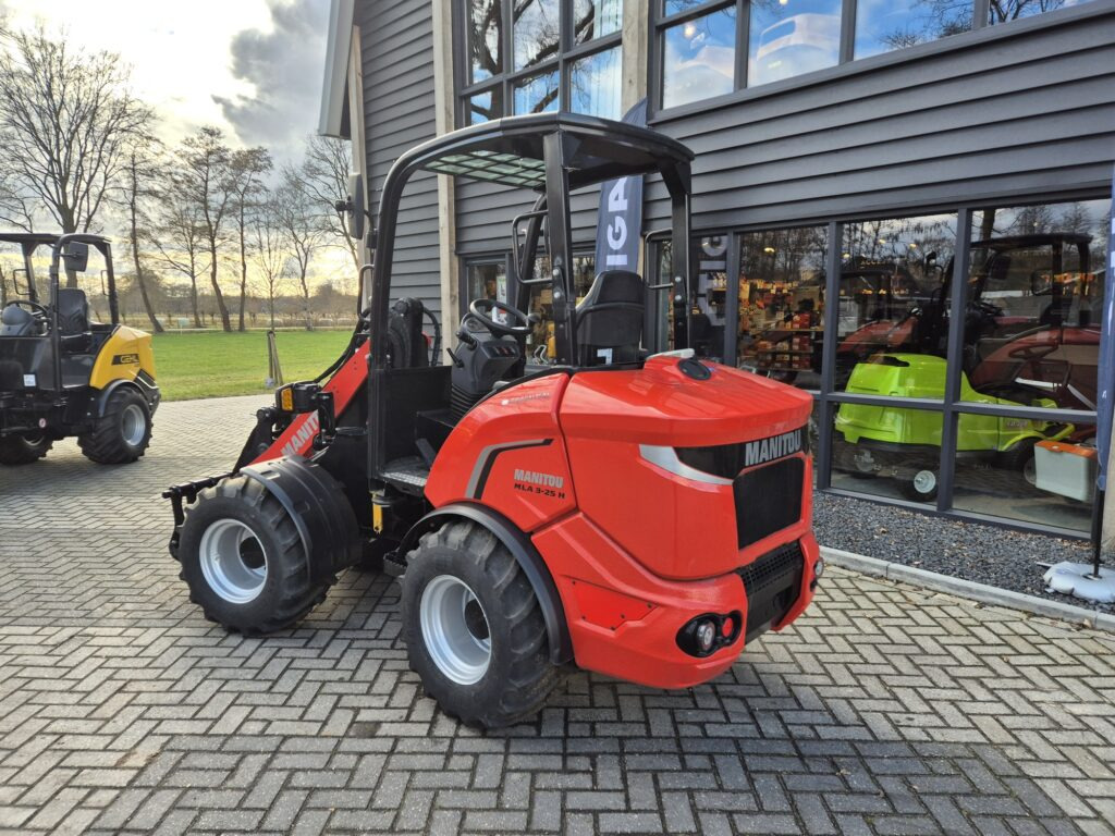 MANITOU MLA 3-25H miniloader - Hoflader: das Bild 3 MANITOU MLA 3-25H miniloader - Hoflader: das Bild 3