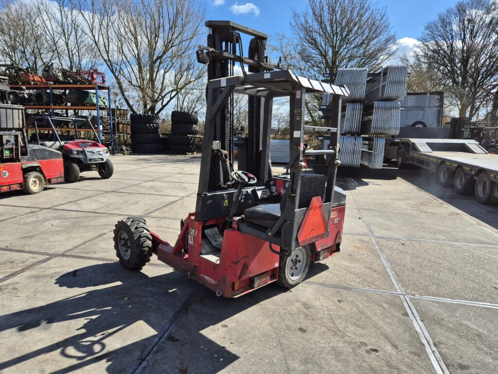 MOFFET M4-25.3 forklift - Dieselstapler: das Bild 2 MOFFET M4-25.3 forklift - Dieselstapler: das Bild 2