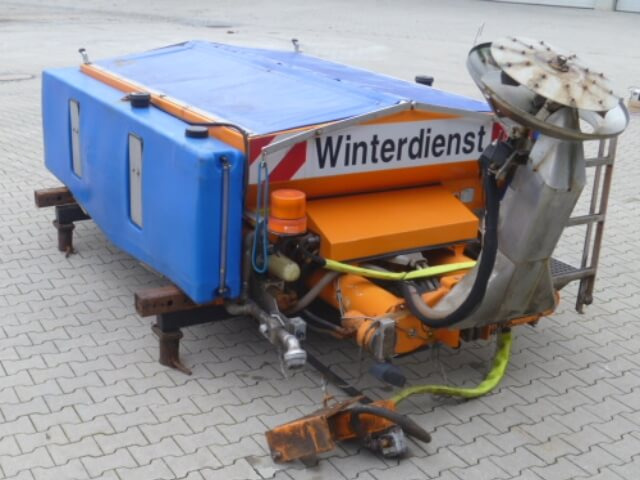 Unimog Salzstreuer Gmeiner STA2500TC FS - Salzstreuer: das Bild 1 Unimog Salzstreuer Gmeiner STA2500TC FS - Salzstreuer: das Bild 1