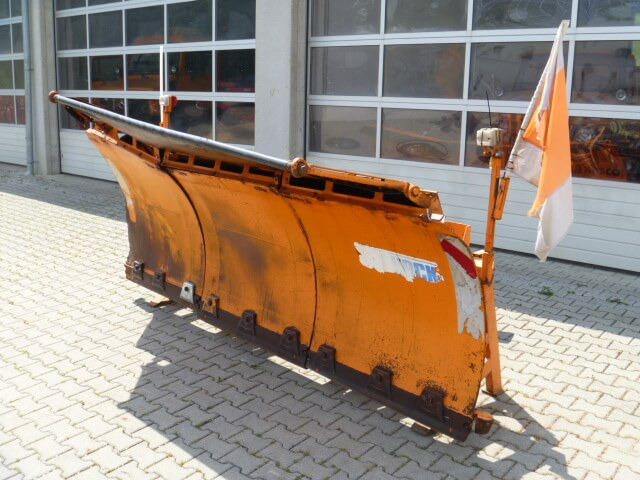 Unimog Schneepflug - Schneeschild Beilhack PV28-3 - Schneepflug: das Bild 2 Unimog Schneepflug - Schneeschild Beilhack PV28-3 - Schneepflug: das Bild 2
