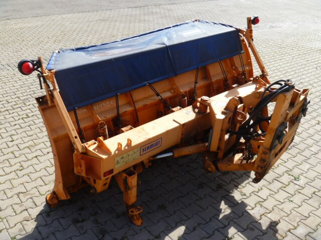Unimog Schneepflug - Schneeschild Schmidt M30.3 - Schneepflug: das Bild 3 Unimog Schneepflug - Schneeschild Schmidt M30.3 - Schneepflug: das Bild 3