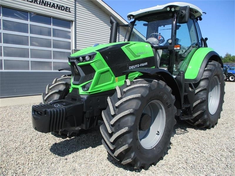 Deutz-fahr Agrotron 6205G New and Unused tractor - Traktor: das Bild 5 Deutz-fahr Agrotron 6205G New and Unused tractor - Traktor: das Bild 5
