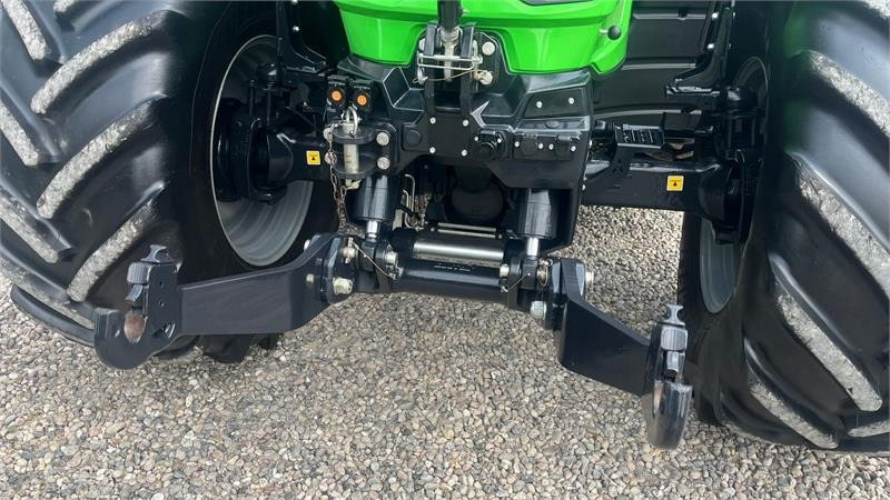 Deutz-fahr Agrotron 8280 TTV Stage V Warrior med fuld affjedr - Traktor: das Bild 4 Deutz-fahr Agrotron 8280 TTV Stage V Warrior med fuld affjedr - Traktor: das Bild 4