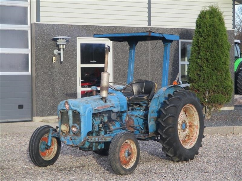 Fordson Dexta 3cyl diesel - Traktor: das Bild 2 Fordson Dexta 3cyl diesel - Traktor: das Bild 2