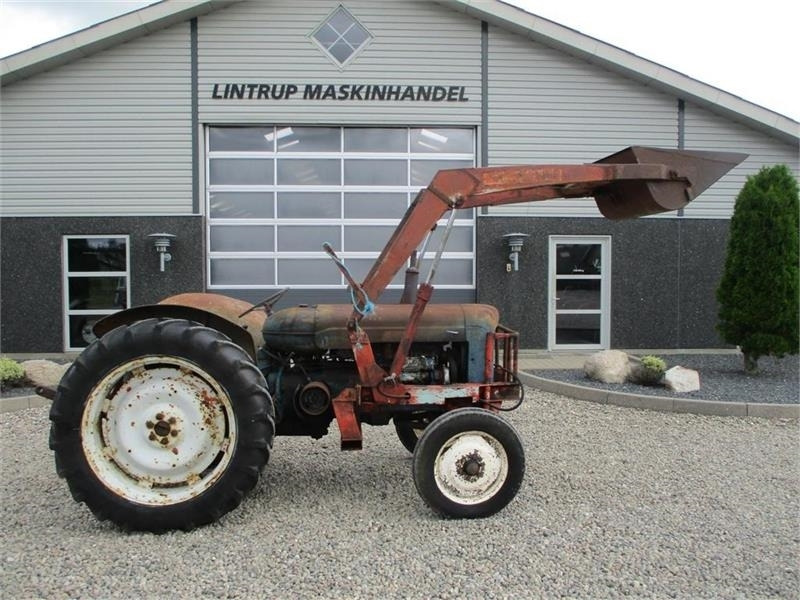 Fordson Frontlæsser med skovl og beslag fra Ford Major. Ka - Frontlader für Traktor: das Bild 5 Fordson Frontlæsser med skovl og beslag fra Ford Major. Ka - Frontlader für Traktor: das Bild 5