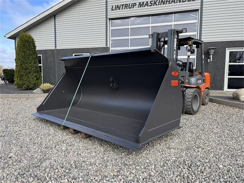 JST Skovl 3.4m3 med volvoskifte og 3m bred. NY SKOVL. - Schaufel für Baumaschine: das Bild 1 JST Skovl 3.4m3 med volvoskifte og 3m bred. NY SKOVL. - Schaufel für Baumaschine: das Bild 1