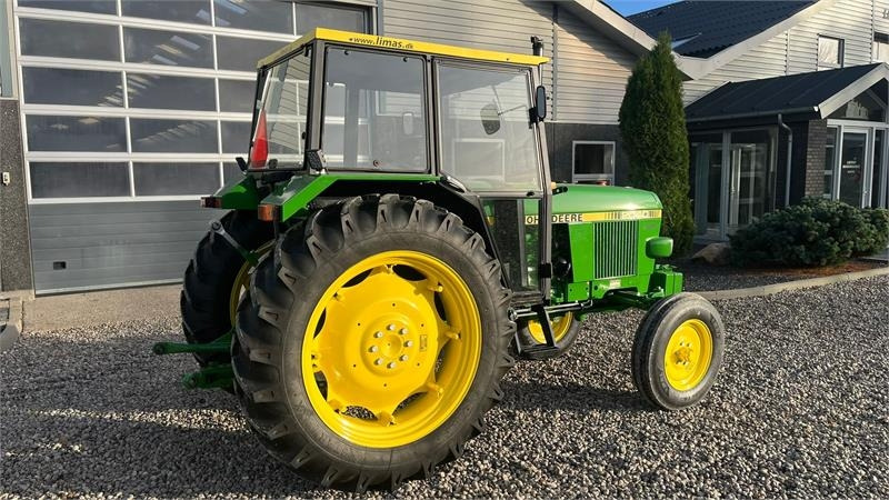 Traktor John Deere 2040 Med nye dæk hele vejen rundt: das Bild 11