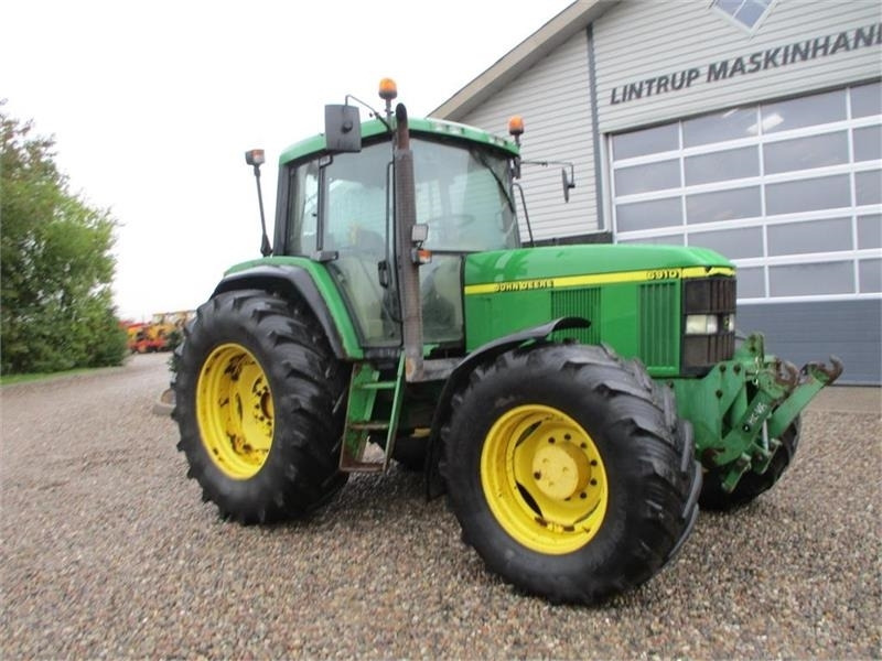 John Deere 6910 TLS, AutoQurd, Hjørnestops computer og frontl - Traktor: das Bild 3 John Deere 6910 TLS, AutoQurd, Hjørnestops computer og frontl - Traktor: das Bild 3