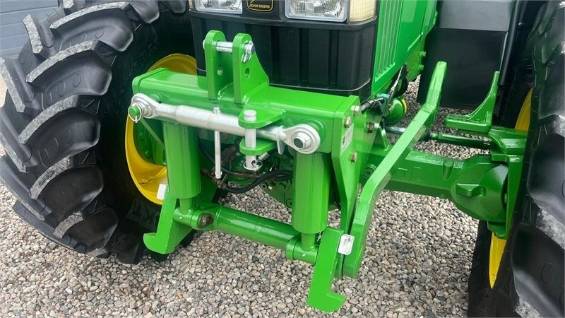John Deere 6910 TLS, AutoQurd, Hjørnestops computer og frontl - Traktor: das Bild 4 John Deere 6910 TLS, AutoQurd, Hjørnestops computer og frontl - Traktor: das Bild 4