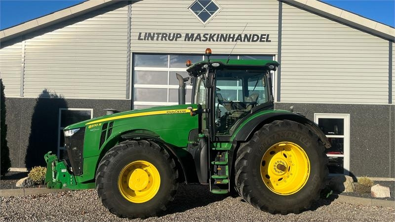 John Deere 8370R Med frontlift og fuld servicehistorik - Traktor: das Bild 1 John Deere 8370R Med frontlift og fuld servicehistorik - Traktor: das Bild 1