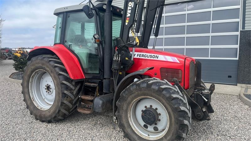 Traktor Massey Ferguson 6480 Dyna 4 Med frontlift og frontlæsser: das Bild 16