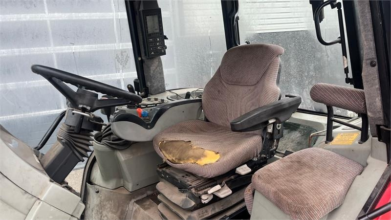 Massey Ferguson 8250 Powercontrol - Traktor: das Bild 5 Massey Ferguson 8250 Powercontrol - Traktor: das Bild 5