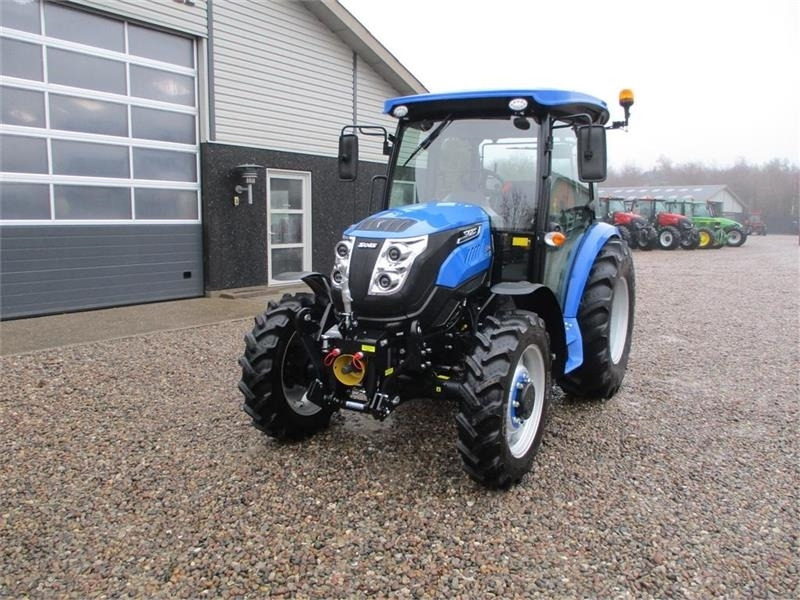 Solis 60 Med frontlift og frontPTO - Traktor: das Bild 2 Solis 60 Med frontlift og frontPTO - Traktor: das Bild 2