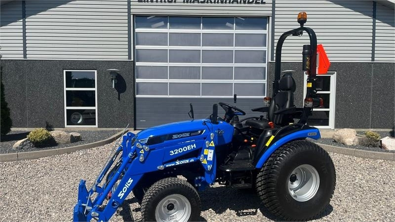 Solis H26 HST Turfdæk og Frontlæsser - Kommunaltraktor: das Bild 1 Solis H26 HST Turfdæk og Frontlæsser - Kommunaltraktor: das Bild 1