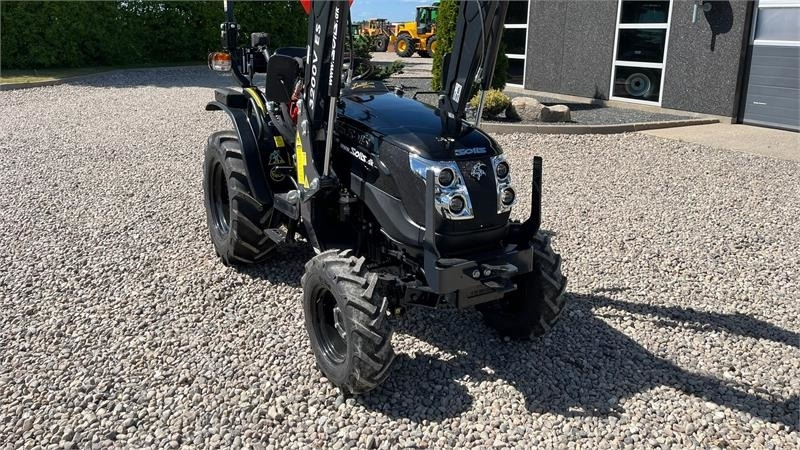 Solis S26 6+2 gearmaskine Limited Edition i sort med bre - Traktor: das Bild 4 Solis S26 6+2 gearmaskine Limited Edition i sort med bre - Traktor: das Bild 4