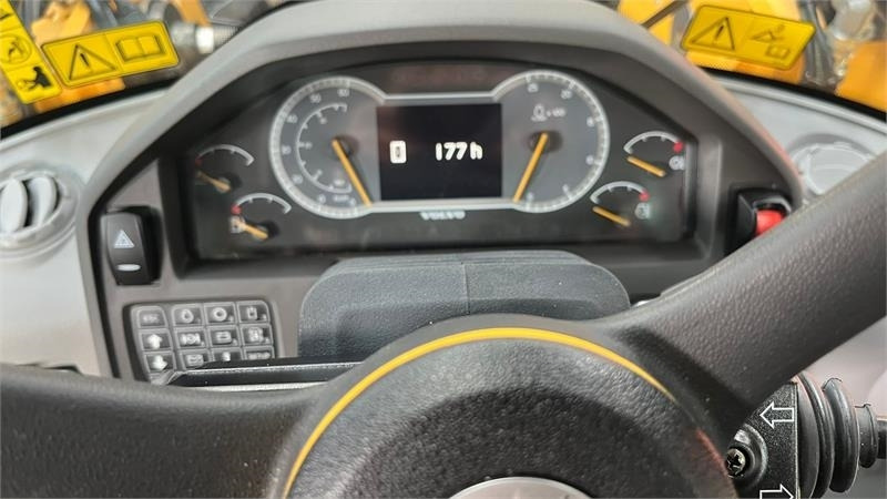 Volvo L90H H2 Dansk-Maskine med CDC, BSS, Lock-UP, 650mm - Radlader: das Bild 3 Volvo L90H H2 Dansk-Maskine med CDC, BSS, Lock-UP, 650mm - Radlader: das Bild 3