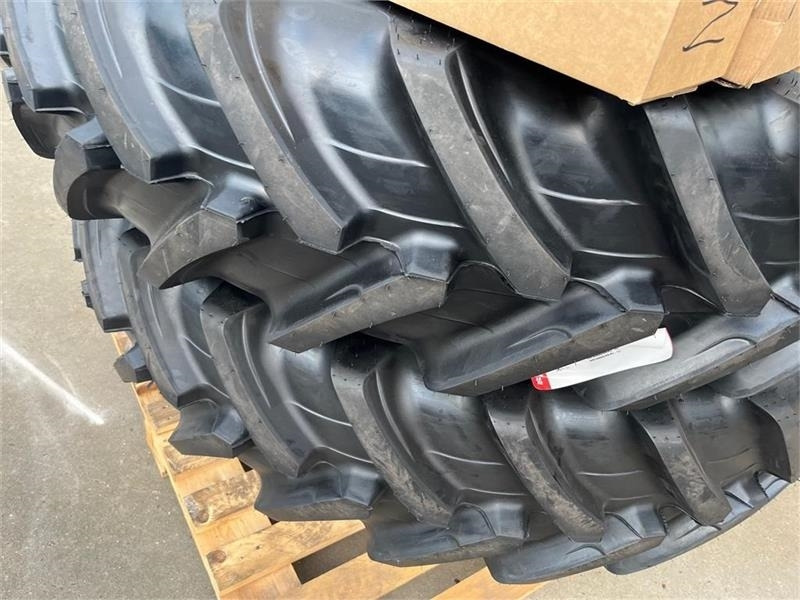Volvo Tvillingehjul som passer til AGRI 750/65R26 - Radlader: das Bild 2 Volvo Tvillingehjul som passer til AGRI 750/65R26 - Radlader: das Bild 2