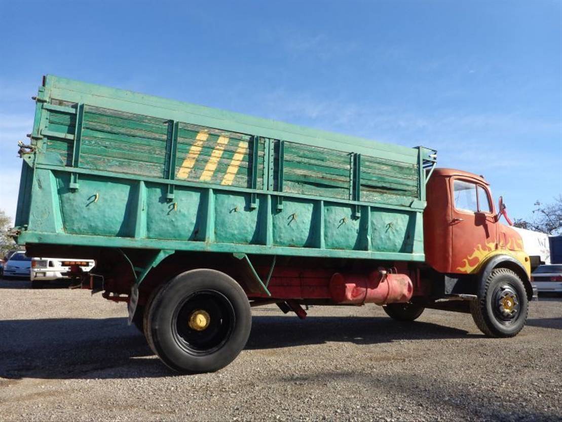 Mercedes-Benz MB1113 MERCEDES BENZ 1113 KIPPER (4X2) - Kipper: das Bild 4 Mercedes-Benz MB1113 MERCEDES BENZ 1113 KIPPER (4X2) - Kipper: das Bild 4
