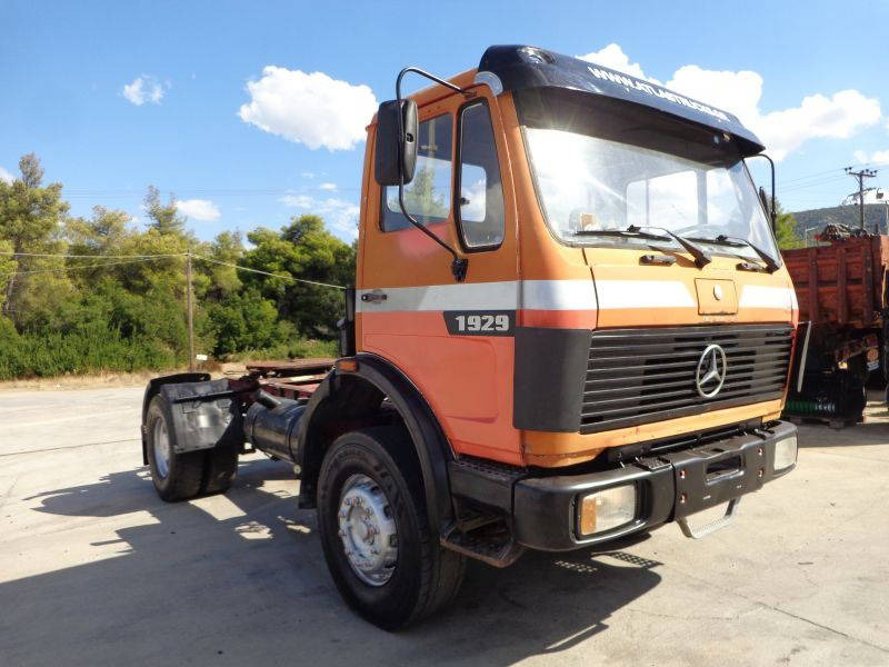 Mercedes-Benz NG Mercedes Benz 1929K 4X2 - Sattelzugmaschine: das Bild 1 Mercedes-Benz NG Mercedes Benz 1929K 4X2 - Sattelzugmaschine: das Bild 1