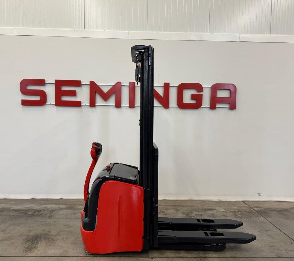 Linde 10848 L14 - Gabelstapler: das Bild 2 Linde 10848 L14 - Gabelstapler: das Bild 2