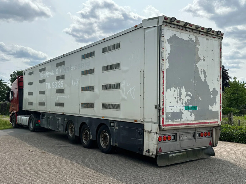 Berdex NO BERDEX HMK 4 stock livestock trailer SPF - Tiertransporter Auflieger: das Bild 4 Berdex NO BERDEX HMK 4 stock livestock trailer SPF - Tiertransporter Auflieger: das Bild 4